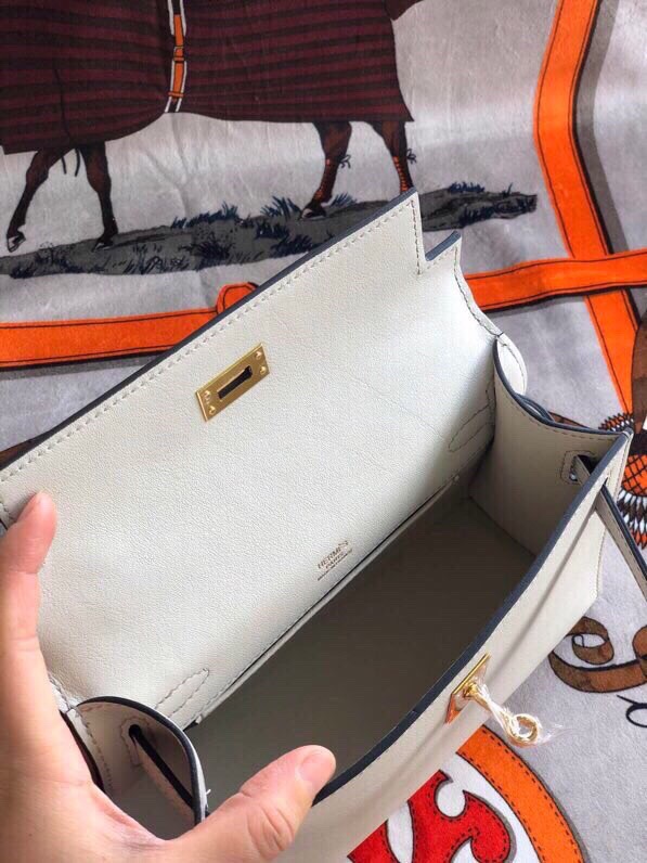 에르메스 미니 켈리백22 끄레 금장 스위프트